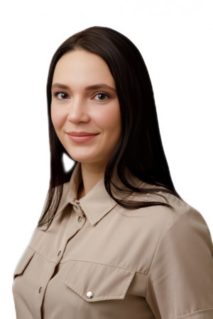 Бутакова Анна Денисовна